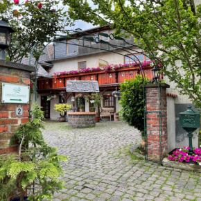 Hotels in Lind